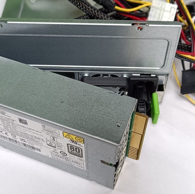 Блок питания, Chenbro, APM12V0302, R1CA2202B, PSU, Hotswap, 380-11307-3000A0, AcBel, 2000W, CRPS